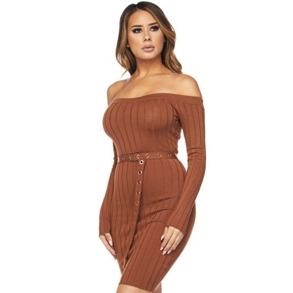 🤎LAST ONE🤎 Sexy Ribbed Knit Off Shoulder Belted Bodycon - Rust (C) - Picture 4 of 6